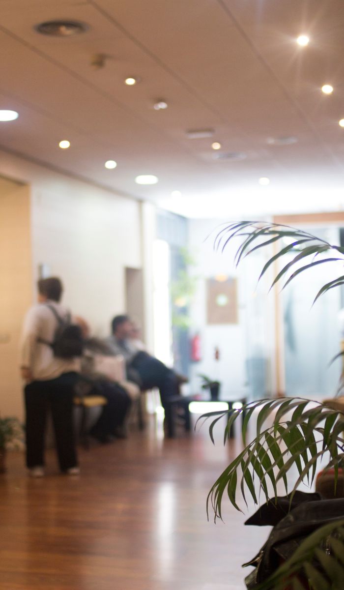 Building Maintenance vs. Commercial Cleaning: Key Differences